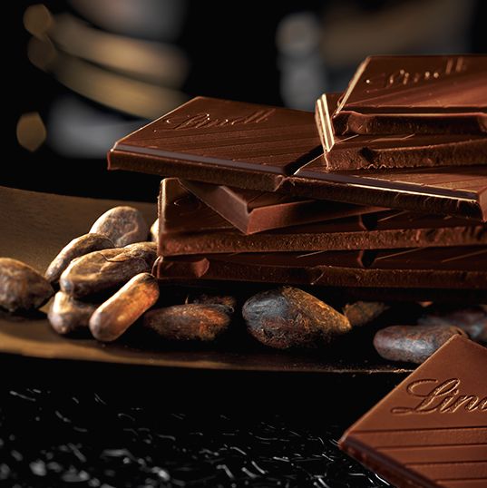 Lindt EXCELLENCE Dark Caramel with a touch of sea salt 100g