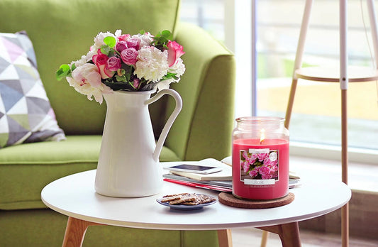 Donáška kvetov - Veľká sviečka v skle - Ruža - slovenske-kvety.sk