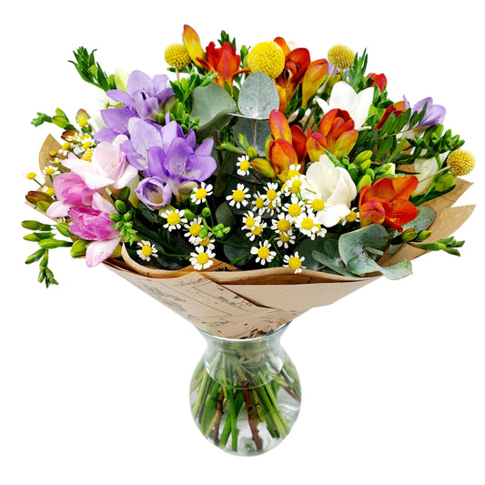 Donáška kvetov - Novinka Kytica plná frézií - slovenske-kvety.sk