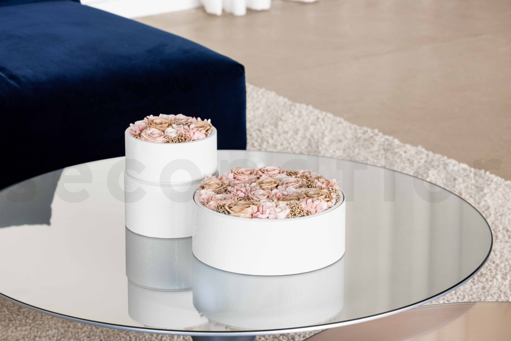 Flowerbox - ružové kvety v okrúhlej krabičke