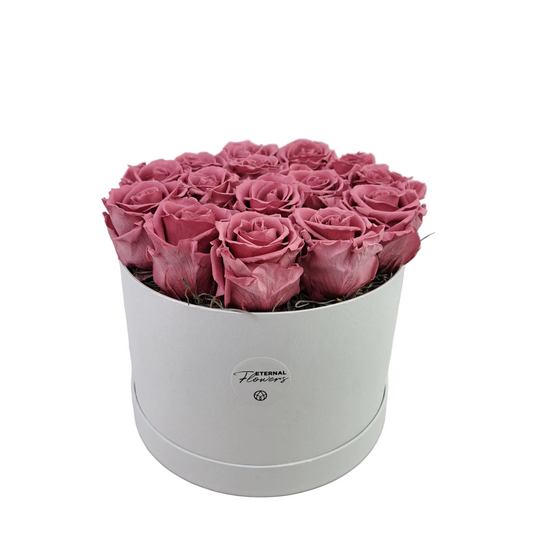 Flowerbox 15 stabilizovaných ruží - ETERNAL Flowers - Cherry pink