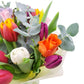 Farebné tulipány a ruže